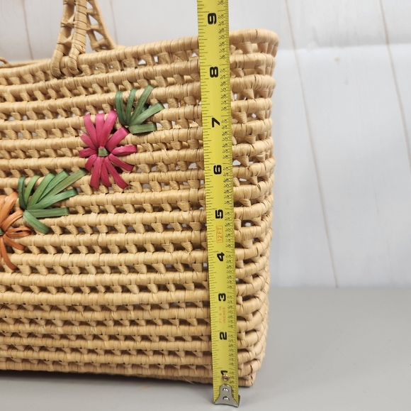 Vintage-Inspired Boho Preppy Handwoven Rattan Tote Bag with Floral Accents Tan - Picture 13 of 16